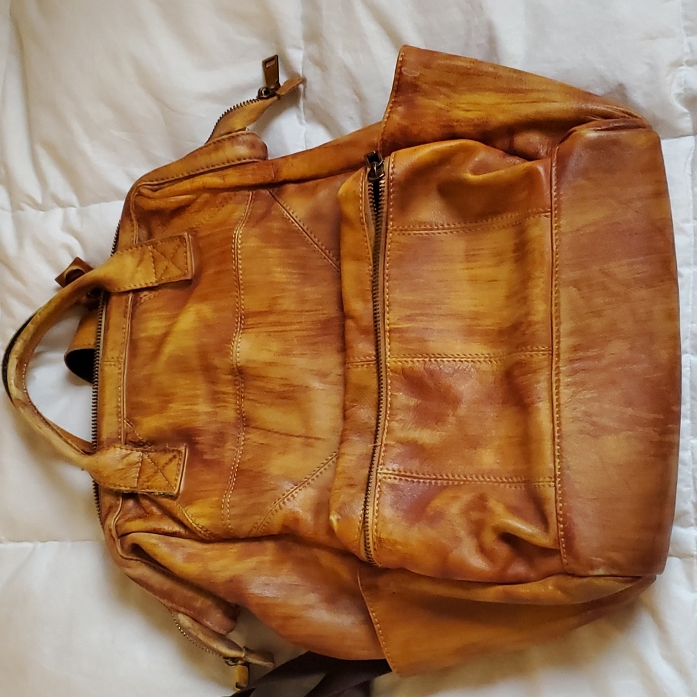 Leather bag